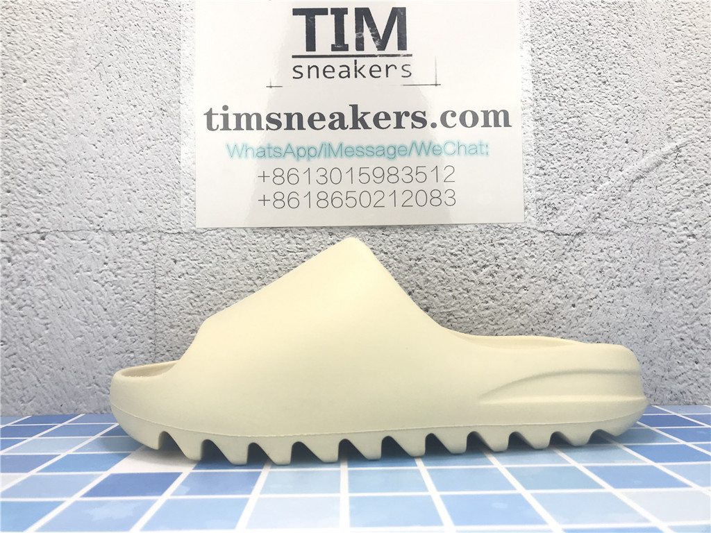 Free Shipping Yeezy Slides Bone FW6345